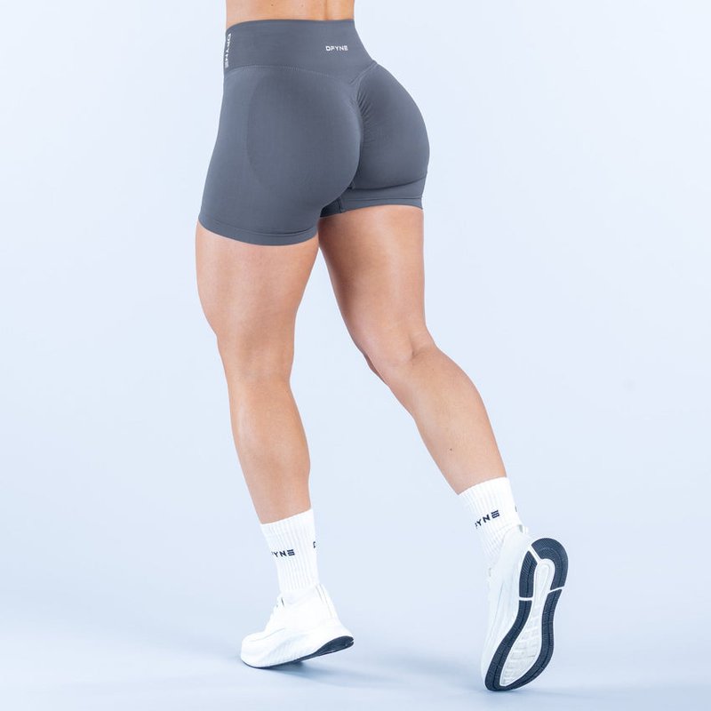 Dynamic Shorts | 4.5"